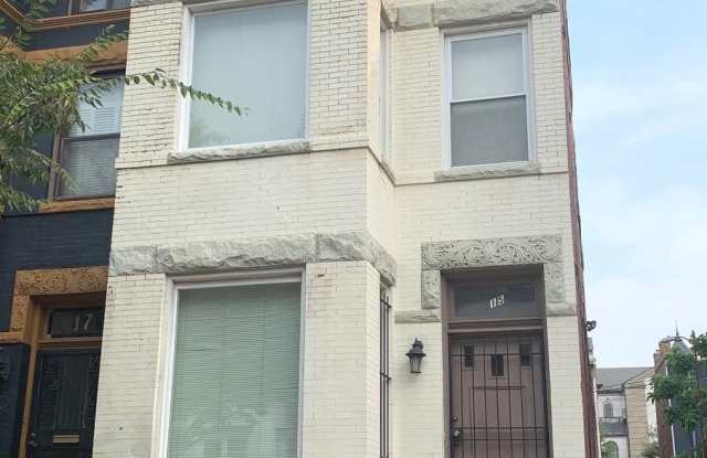 Photo of 15 SEATON Place NW unit: 1