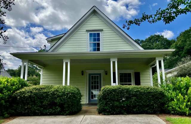 Photo of 160 TRAIL CREEK l 4 BED, 3.5 BATH