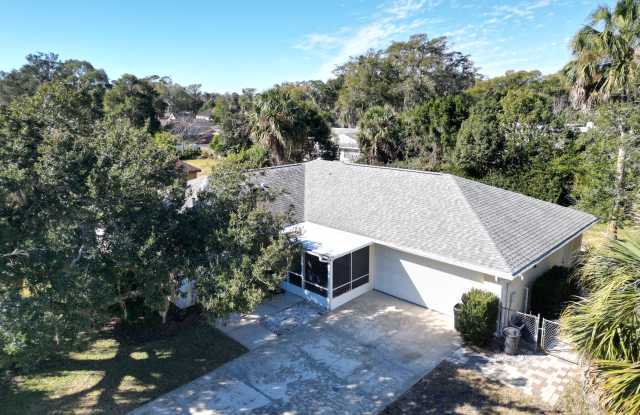 Photo of 22 Oakmont Cir