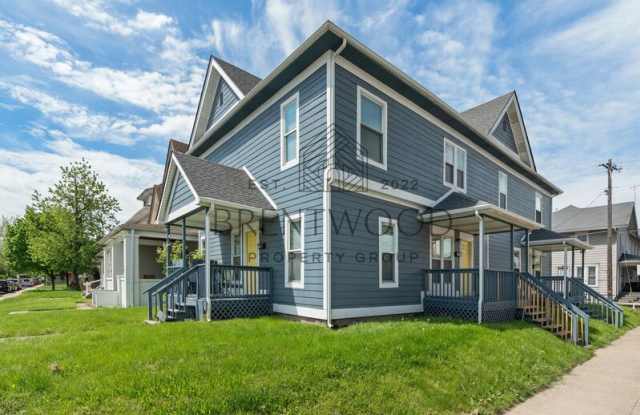 Photo of 147 E 30th St.