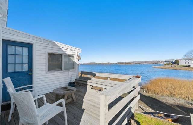 Photo of 15 Cedar Avenue unit: 2