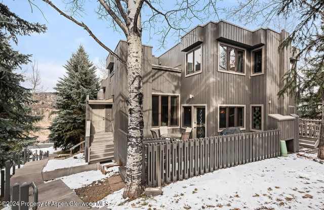 374 Meadow Ranch Road Road