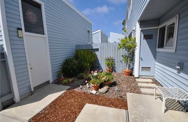 33622 Dana Vista Drive