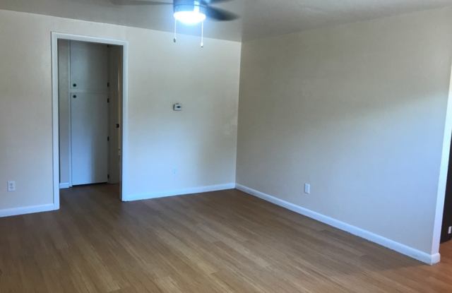 3113 Illinois Ave - 4