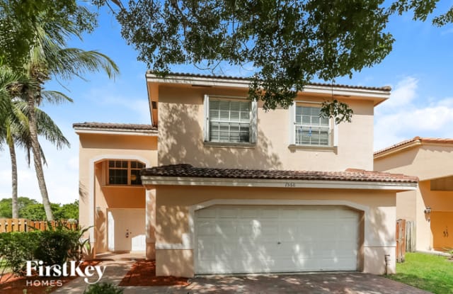 1568 Southwest 106th Avenue - 1568 Southwest 106th Avenue, Pembroke Pines, FL 33025