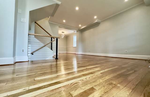 811 South Alfred Street