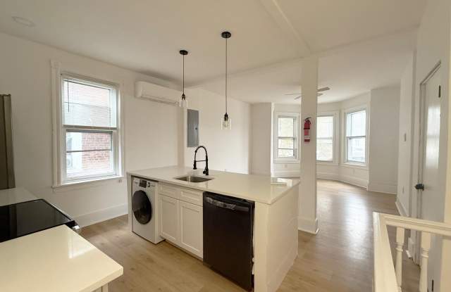 114 S 58TH Street unit: 2