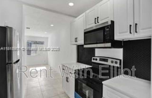 708 N 20 ave