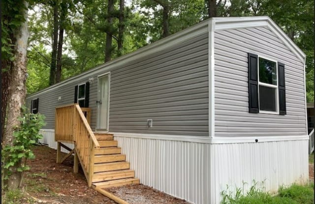 107 Fieldcrest Drive