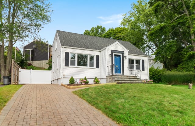106 Honor Rd - 106 Honor Road, West Haven, CT 06516