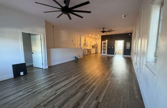 95 W Franklin Street