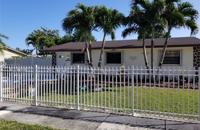 19821 SW 122nd Ave - 19821 Southwest 122nd Avenue, South Miami Heights, FL 33177