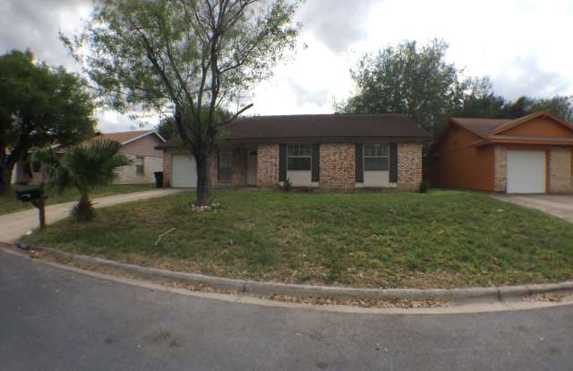 2621 Eagle Ave - 2621 Eagle Avenue, McAllen, TX 78504