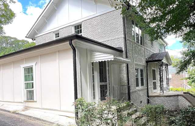 52 Delmont Drive NE #2