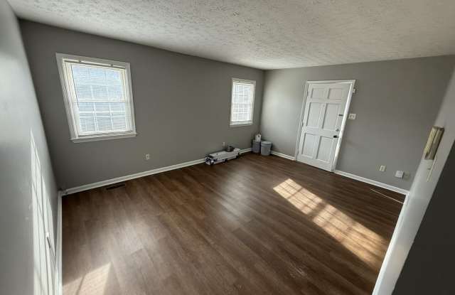 2801 Winter Garden unit: B