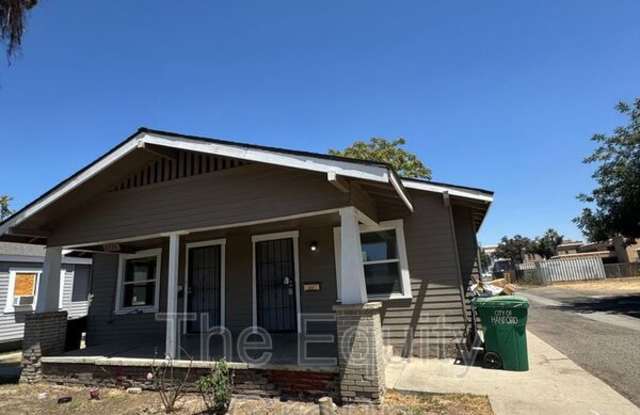 Photo of 435 Reddington Ave B