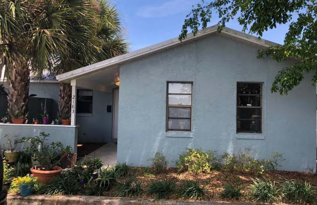 Photo of 2183 Highland Avenue unit: 101