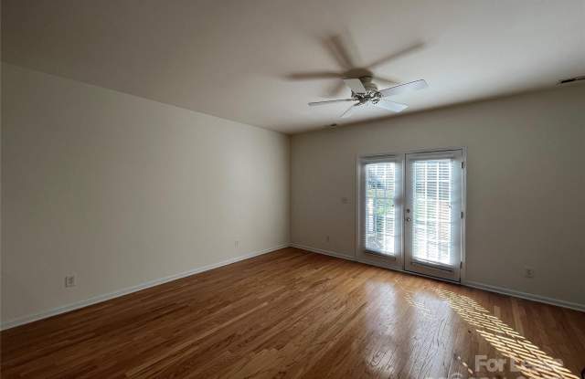 14930 Scothurst Lane