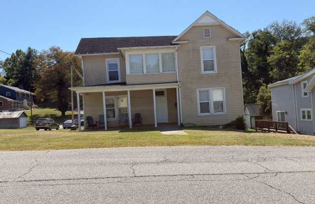 Radford, 2 BR / 1 BA, Available July 2026