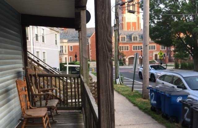 15 Winchester Avenue