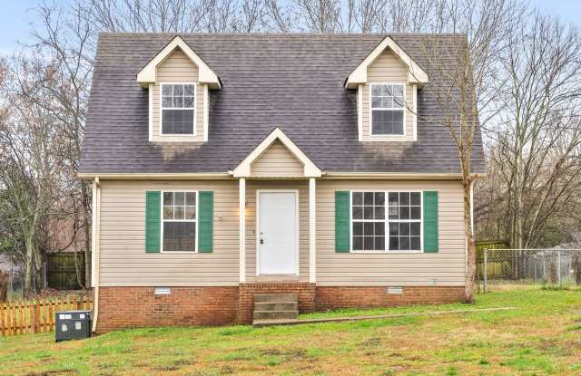3 Bedroom Pet Friendly Home For Rent!