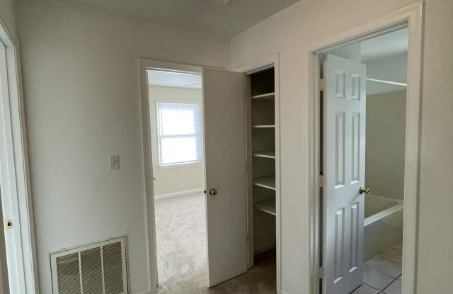 152 Dixie Airport Road - 1