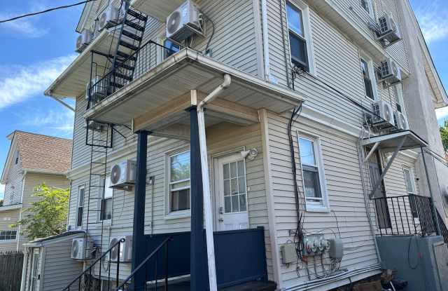 New Rochelle Fully Furnished Beauty