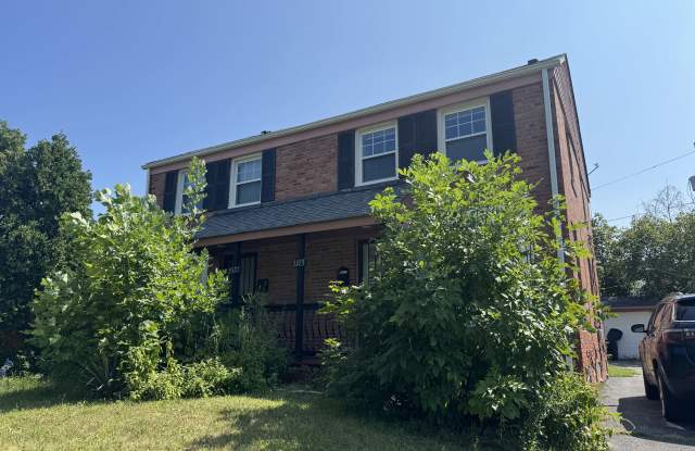 Photo of 3373 Colwyn Rd