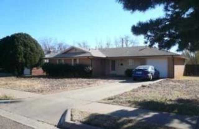 4813 15th - 4813 15th Street, Lubbock, TX 79416