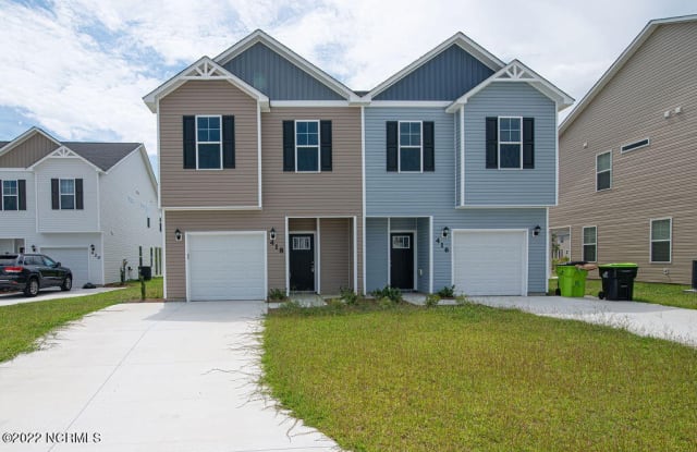 418 Vandemere Court - 418 Vandemere Ct, Onslow County, NC 28445