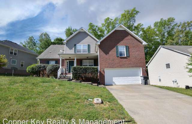 566 Winding Bluff Way - 566 Winding Bluff Way, Clarksville, TN 37040