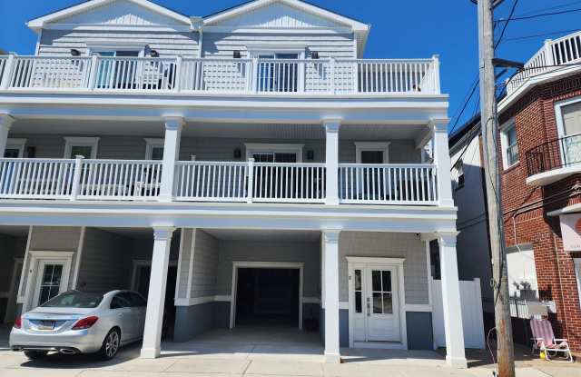 Photo of 7801 Atlantic Ave