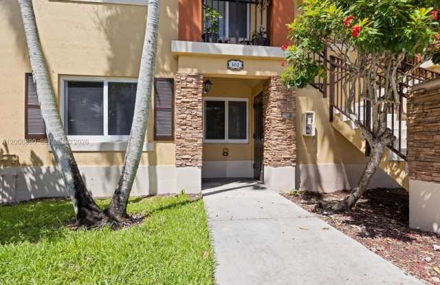 970 NE 33rd Ter