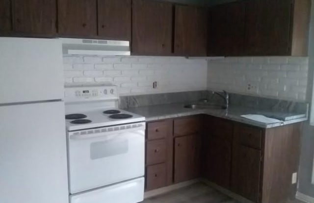 126 Hillhouse Road - Waterbury, CT apartments for rent