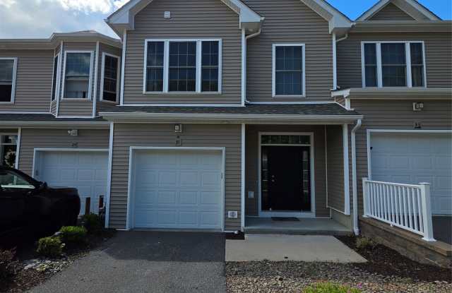 31 Pinto Road W