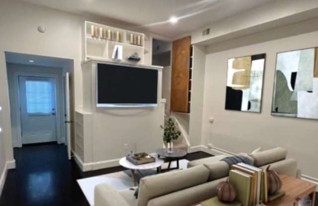 Unique Petworth 1-BD townhouse
