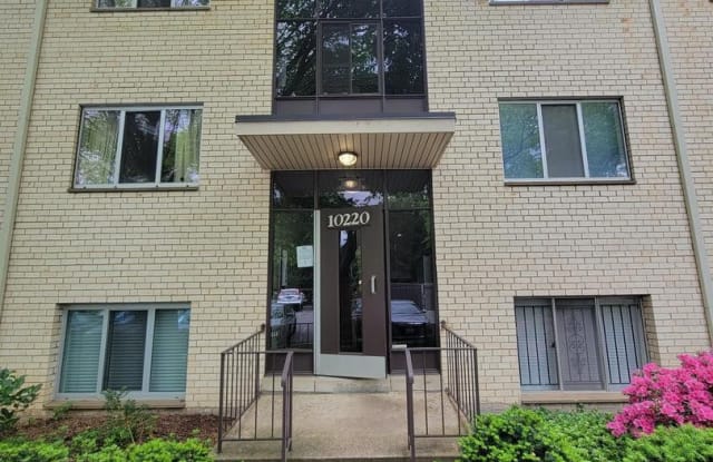 10220 ROCKVILLE PIKE #402 - 10220 Rockville Pike, North Bethesda, MD 20852