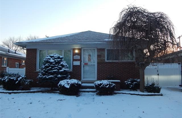 4451 MCKINLEY Street - 4451 Mckinley Street, Dearborn Heights, MI 48125