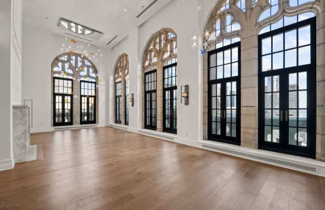 435 N Michigan Avenue