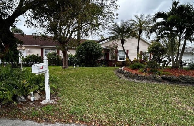 15041 SW 149th St - 15041 Southwest 149th Street, Country Walk, FL 33196