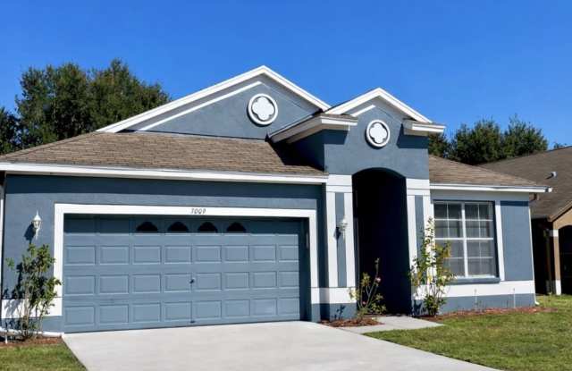 3009 Clover Blossom Cir