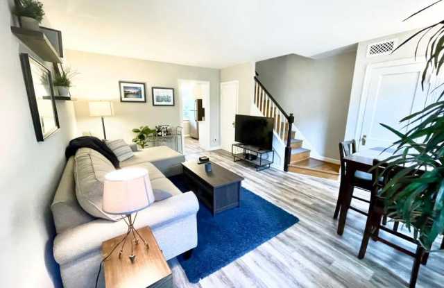 Photo of 1500 South Barton Street