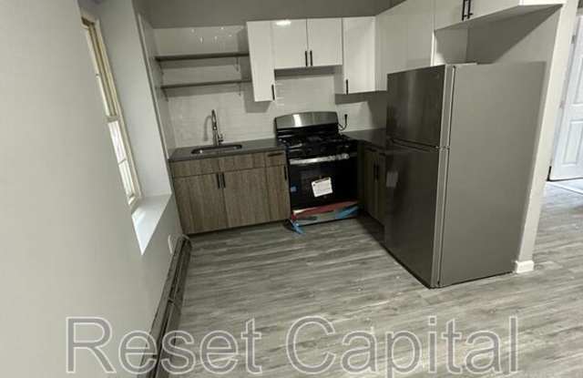 Photo of 234 6th Ave