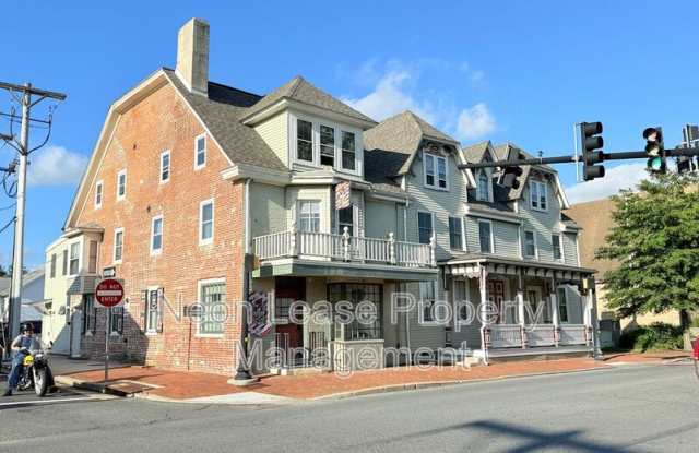 141 NW Front St