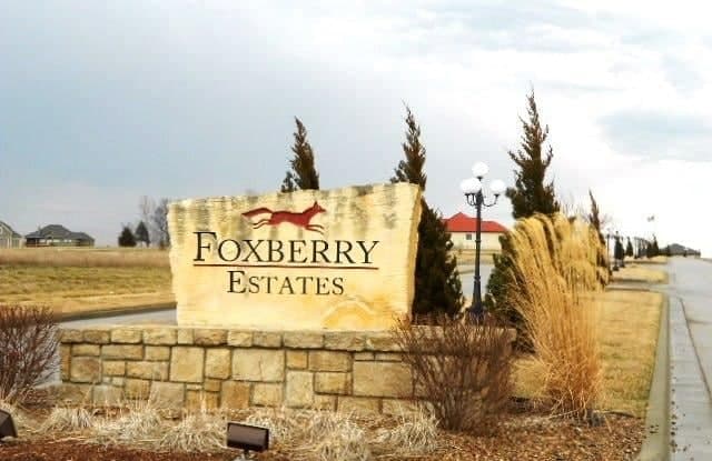 Foxberry Estates Lees Summit - 12507 S Fox Den, Lee's Summit, MO 64086