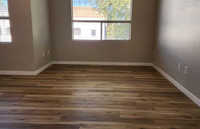 5303 N 7th St Unit 326