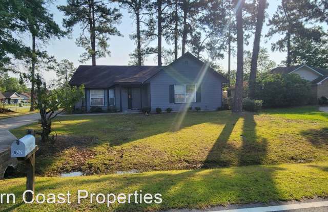 627 Trevor Street - 627 Trevor Street, Hinesville, GA 31313