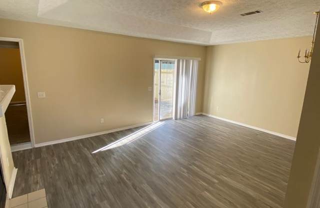 **AVAILABLE NOW**Total Electric 3 Bedroom / 2 Bathroom Home for Rent in East Columbus, GA***