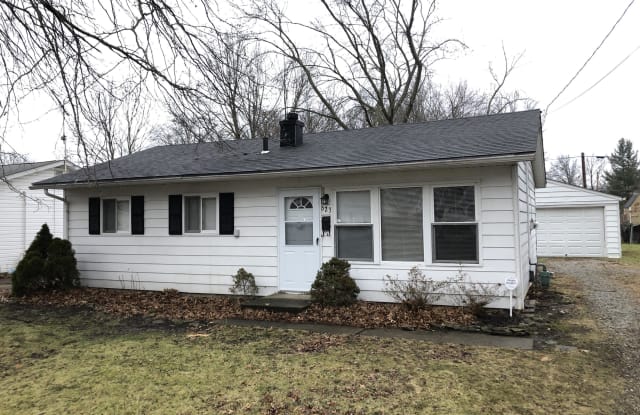 623 Denison Avenue - 623 Denison Ave, Elyria, OH 44035