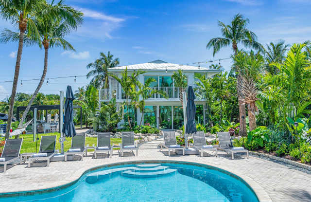 76414 Overseas Highway